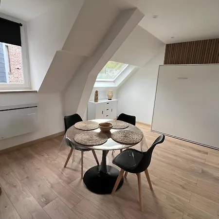 Family Studio 3 *